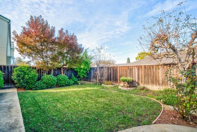 967 Erica Drive, Sunnyvale, CA 94086