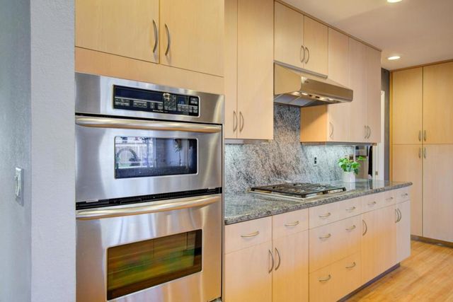 967 Erica Drive, Sunnyvale, CA 94086