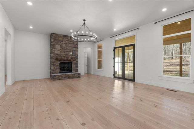 13318 Birchwood Pike, Harrison, TN 37341