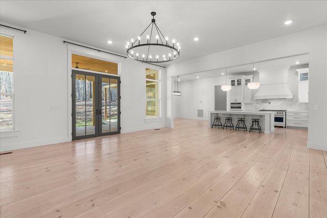 13318 Birchwood Pike, Harrison, TN 37341