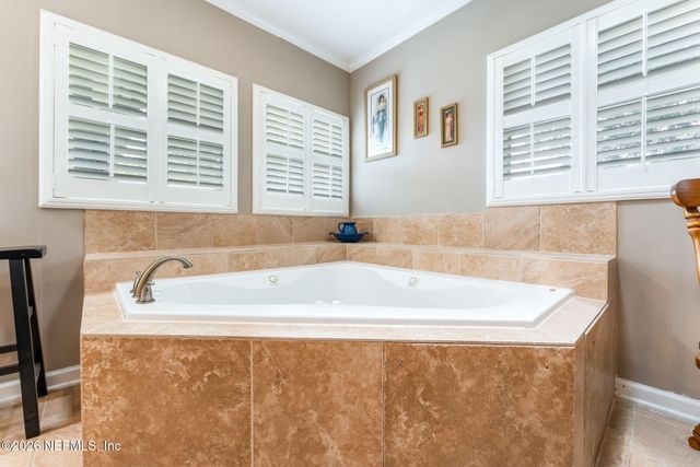 7307 MAPLE TREE Drive, Jacksonville, FL 32277