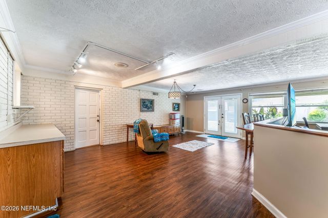 7307 MAPLE TREE Drive, Jacksonville, FL 32277