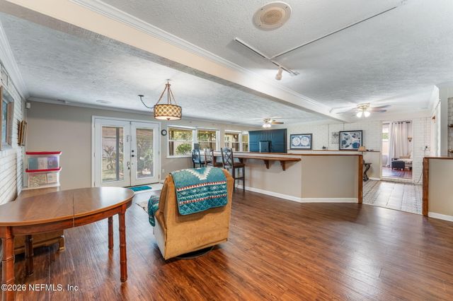7307 MAPLE TREE Drive, Jacksonville, FL 32277