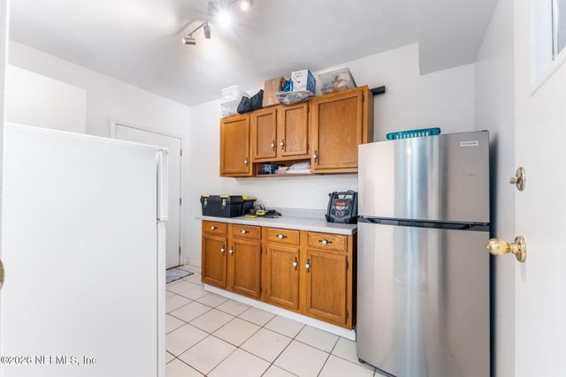 7307 MAPLE TREE Drive, Jacksonville, FL 32277