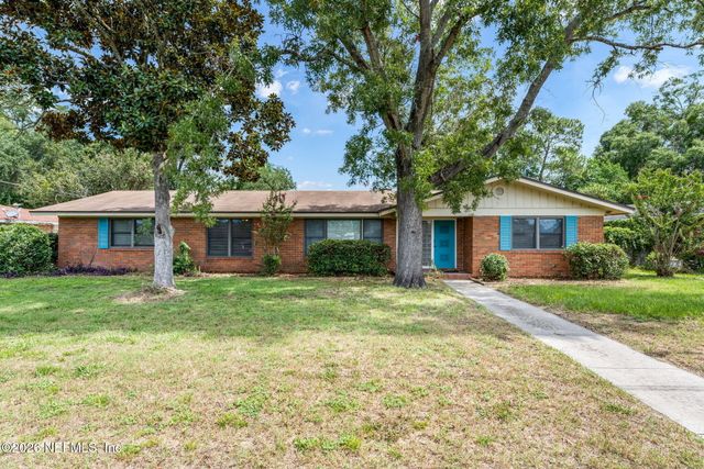 7307 MAPLE TREE Drive, Jacksonville, FL 32277