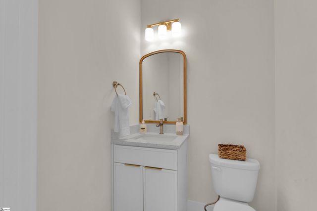 2 Taverly Drive, Greenville, SC 29605