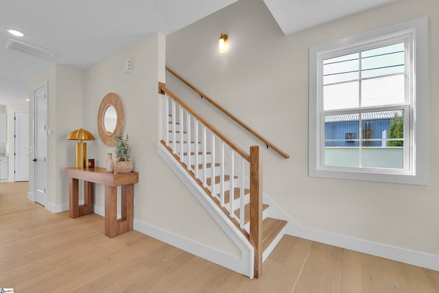 2 Taverly Drive, Greenville, SC 29605