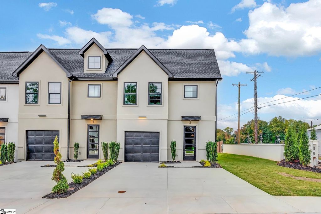 2 Taverly Drive, Greenville, SC 29605