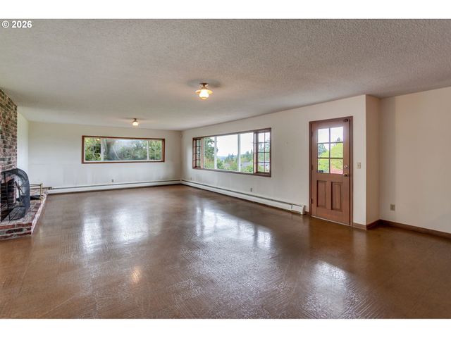 813 SKYLAND Dr, Lake Oswego, OR 97034