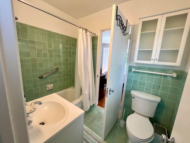 115 Dolphin Road, Ocean Ridge, FL 33435