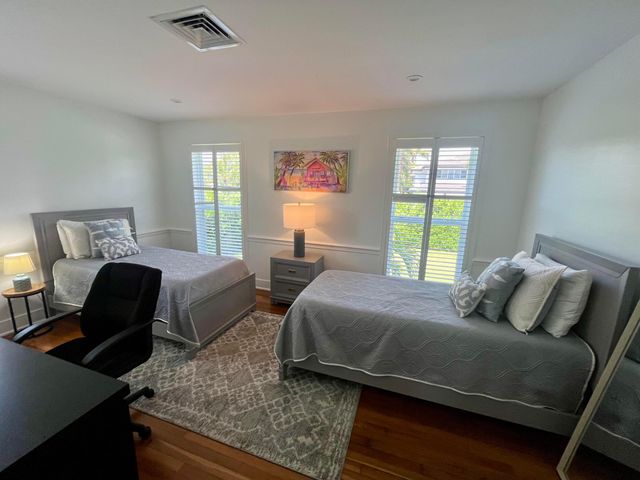 115 Dolphin Road, Ocean Ridge, FL 33435
