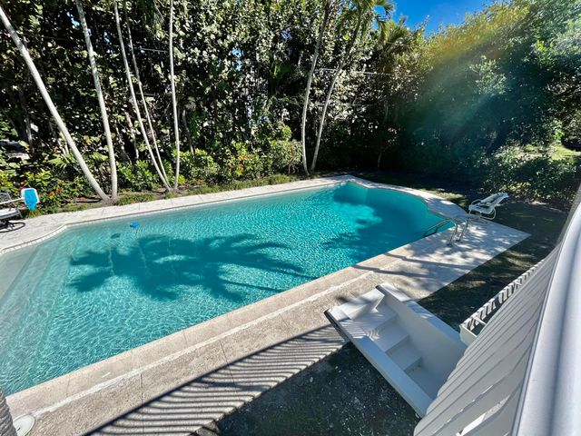 115 Dolphin Road, Ocean Ridge, FL 33435