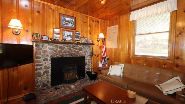 10785 Loch Lomond, Loch Lomond, CA 95461