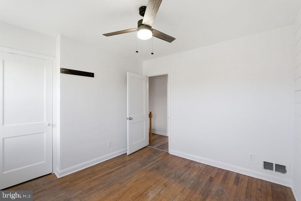 Image 18 of property listing at 6814 GOUGH ST, Baltimore, MD 21224