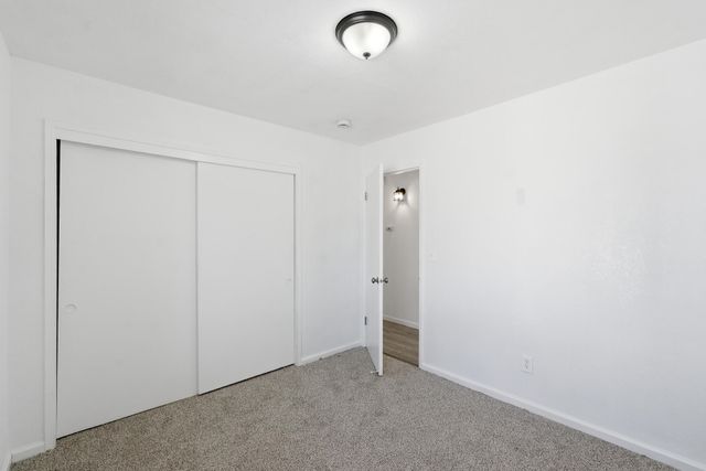 710 W Wren Drive, Visalia, CA 93291