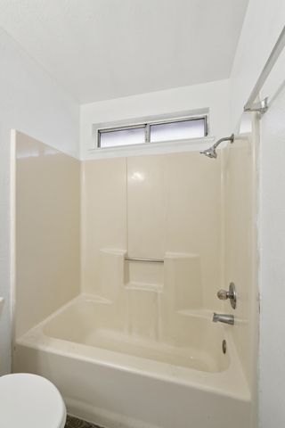 710 W Wren Drive, Visalia, CA 93291