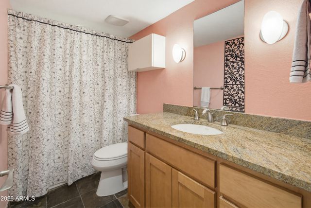 4704 E PARADISE VILLAGE Parkway N 303, Phoenix, AZ 85032