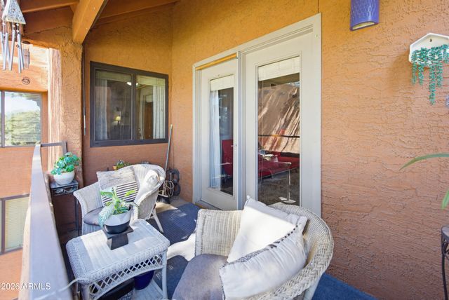 4704 E PARADISE VILLAGE Parkway N 303, Phoenix, AZ 85032