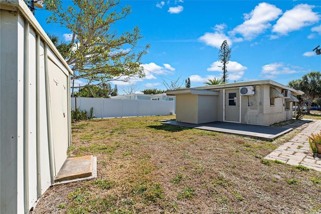 13313 2ND STREET E, Madeira Beach, FL 33708