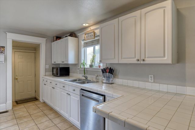 718 E Empire Ave, Spokane, WA 99207