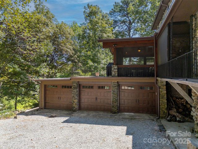 222 Stonehedge Lane, Tryon, NC 28782