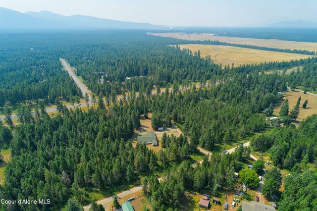 8924 E Black Bear RD, Athol, ID 83801