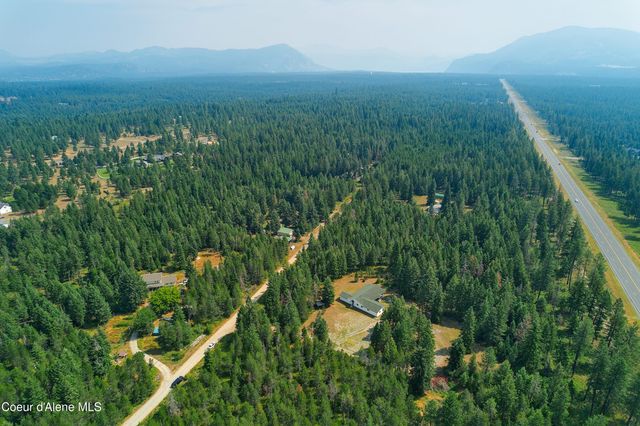 8924 E Black Bear RD, Athol, ID 83801