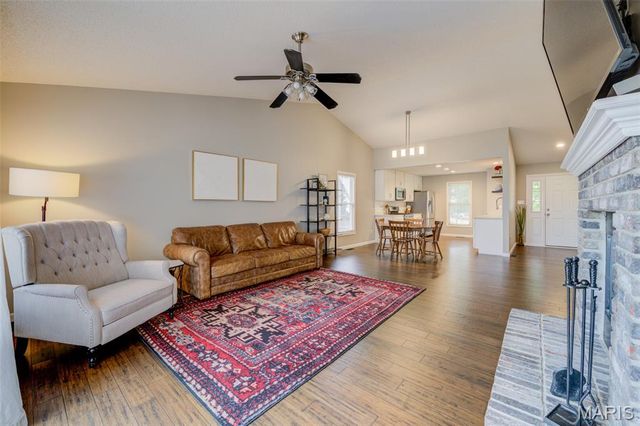 4078 Jessica Drive, Wentzville, MO 63385