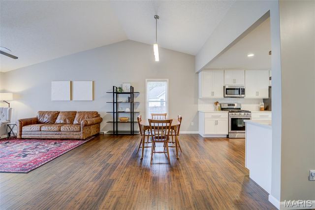 4078 Jessica Drive, Wentzville, MO 63385