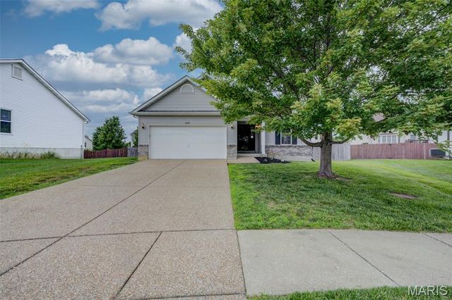 4078 Jessica Drive, Wentzville, MO 63385
