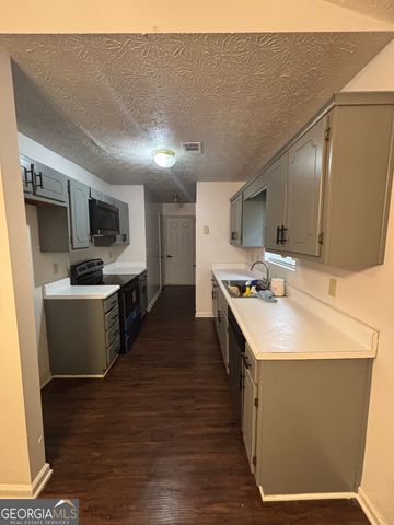6282 Amberly Road, Rex, GA 30273
