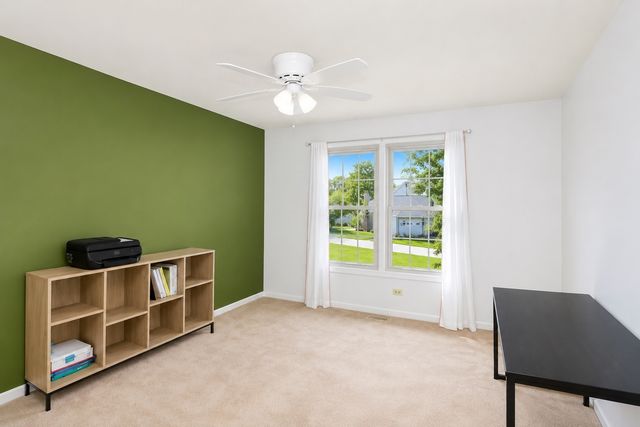 129 N Windsor Circle, Bloomingdale, IL 60108
