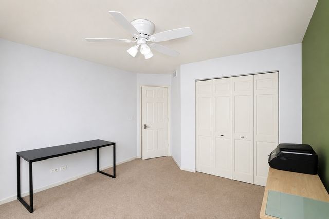 129 N Windsor Circle, Bloomingdale, IL 60108