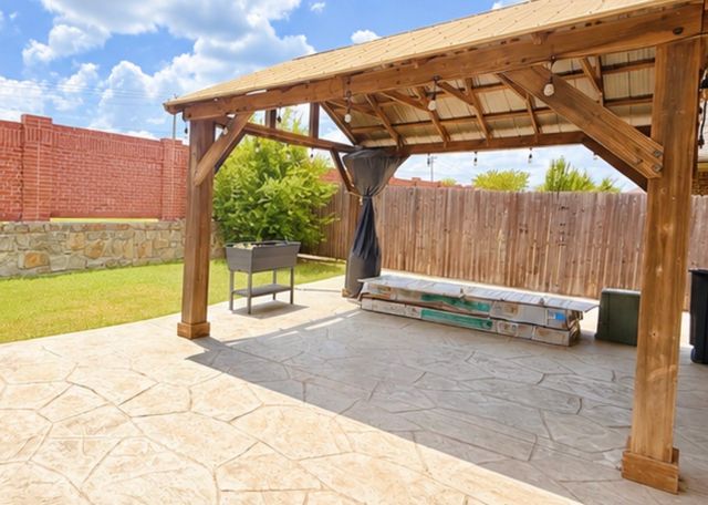 1410 Nighthawk Lane, Mansfield, TX 76063