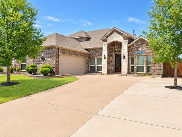 1410 Nighthawk Lane, Mansfield, TX 76063