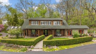 4880 Algonquin Boulevard, Independence Charter Township, MI 48348