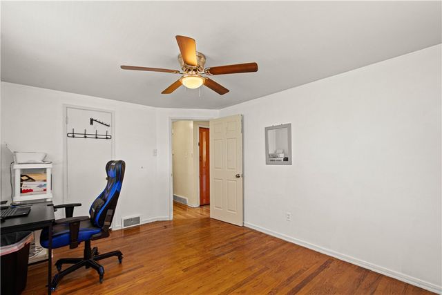 5185 Caste Drive, Whitehall, PA 15236