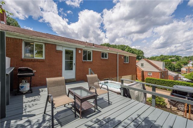 5185 Caste Drive, Whitehall, PA 15236