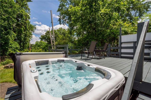 5185 Caste Drive, Whitehall, PA 15236