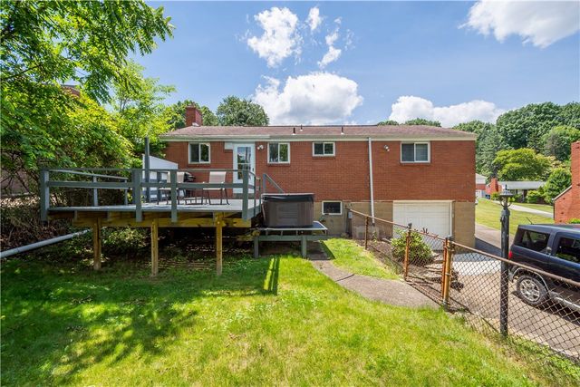 5185 Caste Drive, Whitehall, PA 15236