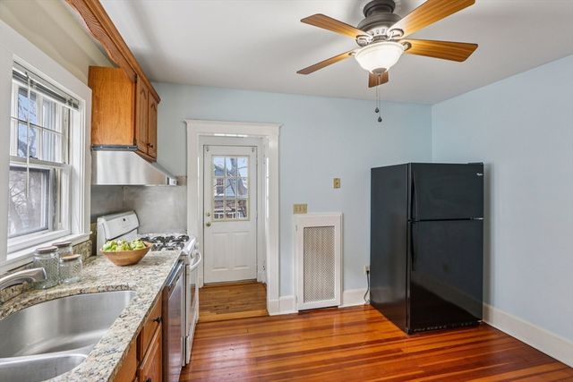48 Gilbert Rd 48, Belmont, MA 02478