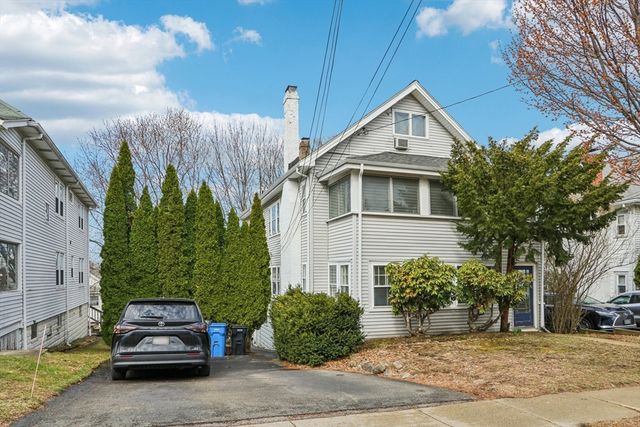 48 Gilbert Rd 48, Belmont, MA 02478