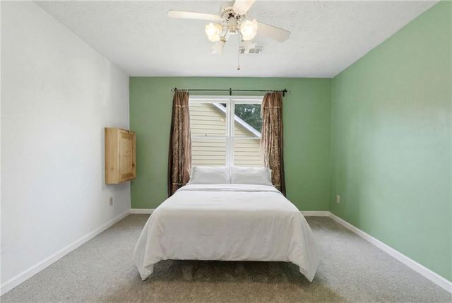 813 Ridgeland Trail, Clarkston, GA 30021
