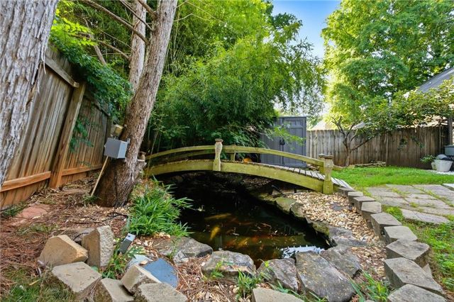 813 Ridgeland Trail, Clarkston, GA 30021