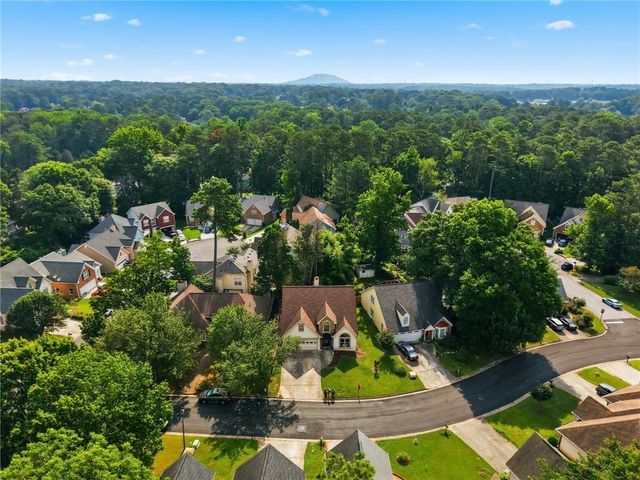 813 Ridgeland Trail, Clarkston, GA 30021
