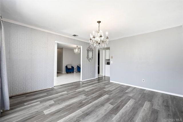 43 Margin Drive W, Shirley, NY 11967