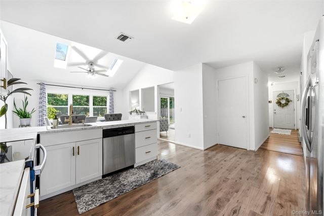 43 Margin Drive W, Shirley, NY 11967