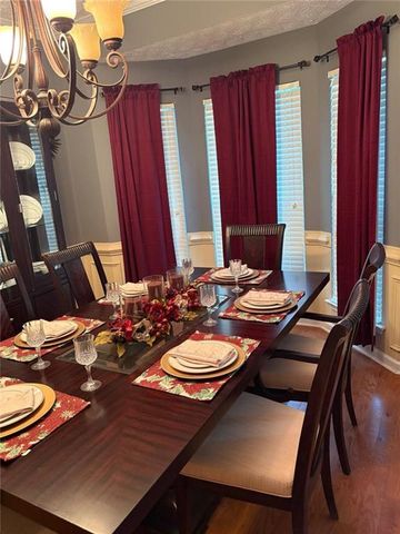 210 Woodcliff Court, Fairburn, GA 30213