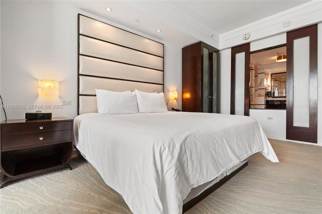 4391 Collins Ave 1814, Miami Beach, FL 33140