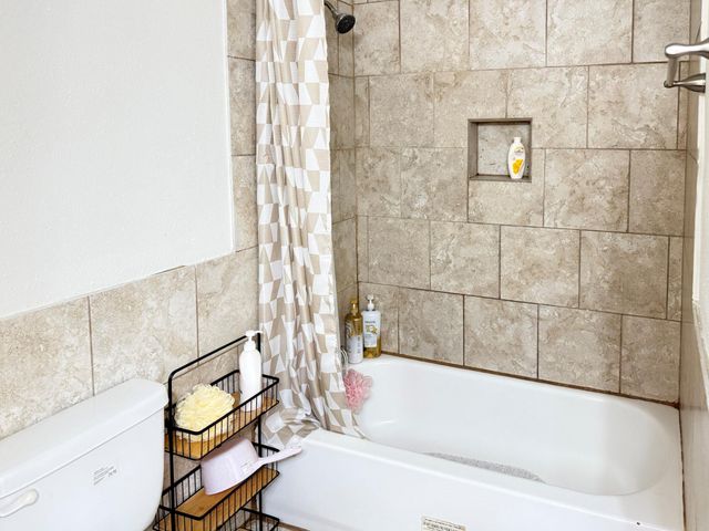 2255 Braeswood Park Drive 117, Houston, TX 77030